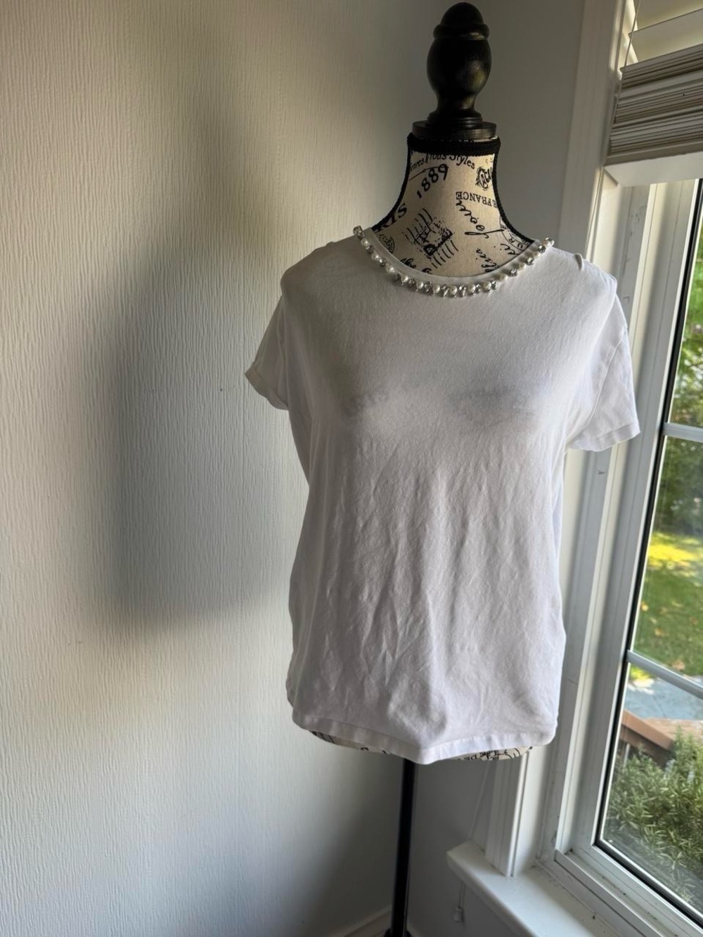 Liu Jo White Short-Sleeve Tee with rhinestone and pearl Trim